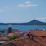 Three-bedroom Premium Atmosfera With Private Pool&sauna Holiday home