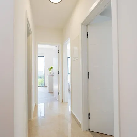 Three-bedroom Premium Atmosfera With Private Pool&sauna Σπίτι διακοπών