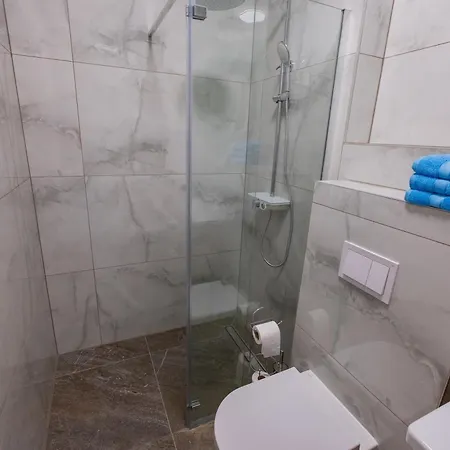 Three-bedroom Premium Atmosfera With Private Pool&sauna * Βόντιτσε