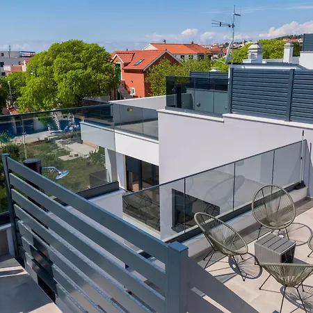Ferienhaus Three-bedroom Premium Atmosfera With Private Pool&sauna Vodice