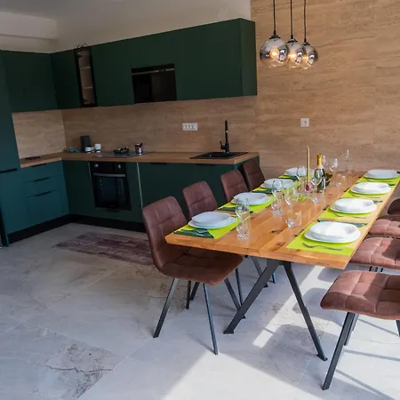 Three-bedroom Premium Atmosfera With Private Pool&sauna Vodice