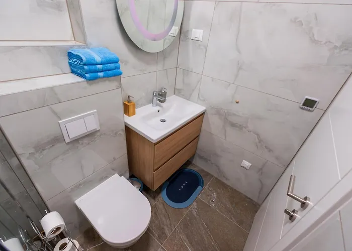 Prázdninový dům Three-bedroom Premium Atmosfera With Private Pool&sauna *