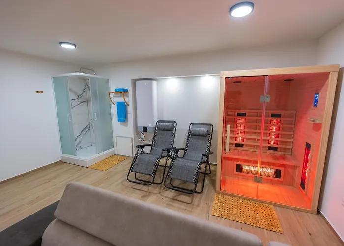 Three-bedroom Premium Atmosfera With Private Pool&sauna